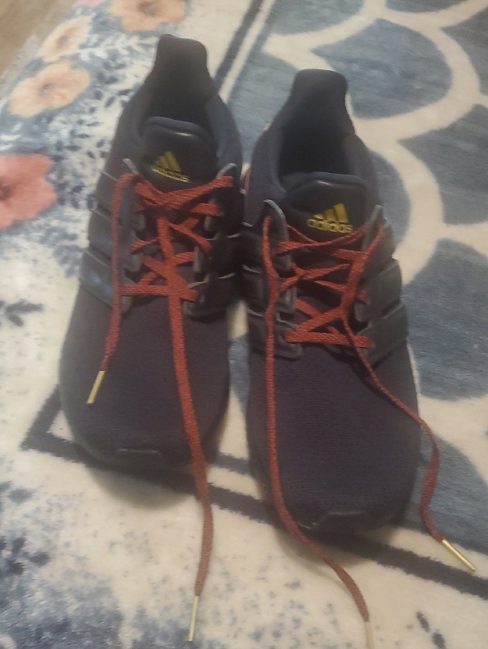 Adidas - Picture 15 of 15